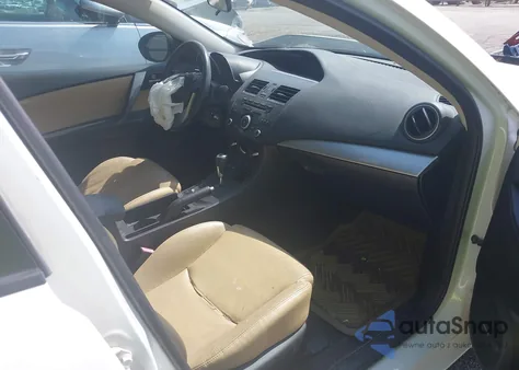 2012 Mazda Mazda3 I Grand Touring z USA, uszkodzony, nr VIN JM1BL1W74C1536622